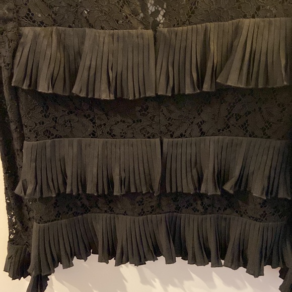 GUC jcrew size 0 holiday lace top. - Picture 9 of 10